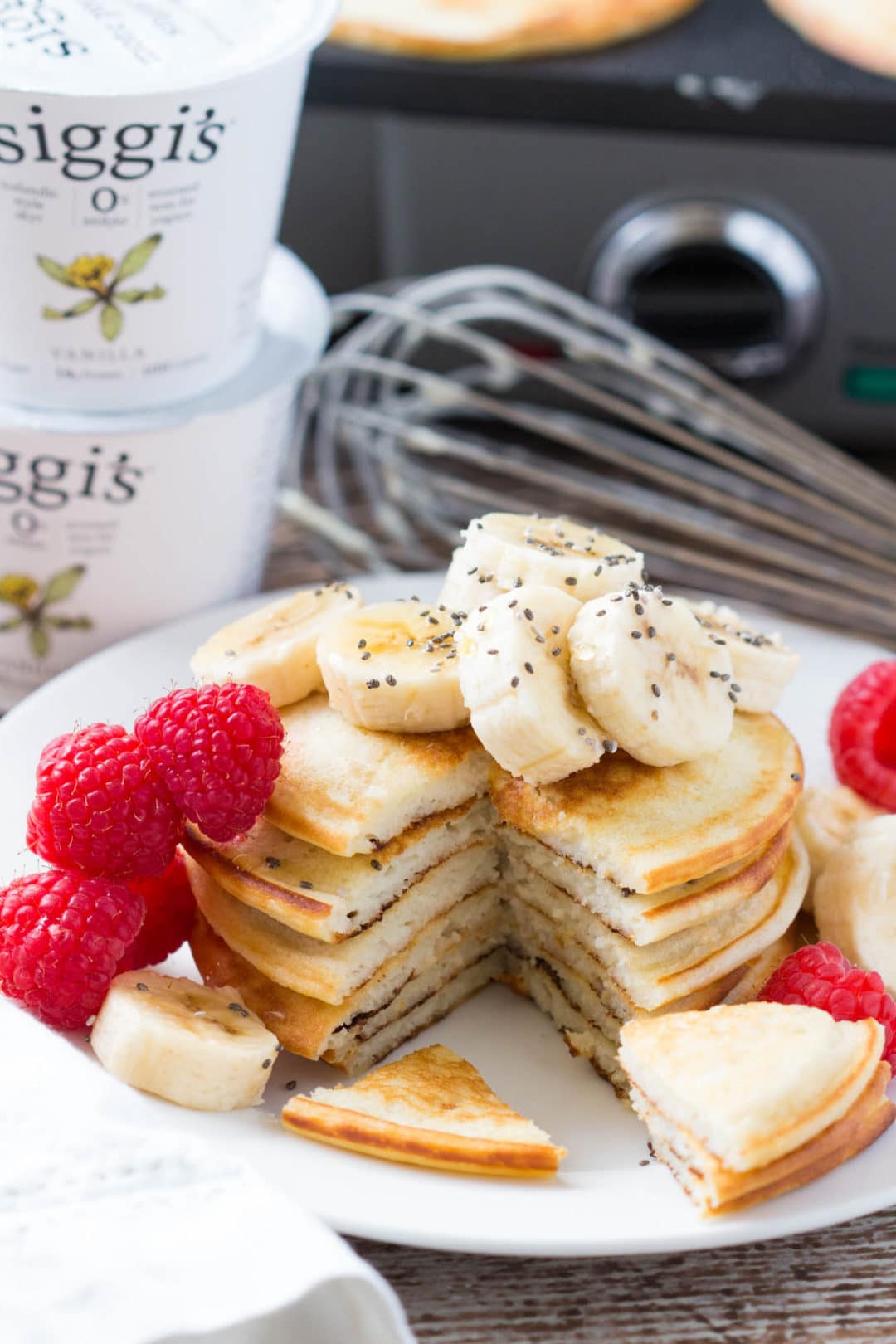 Siggis yogurt banana pancakes hit the spot every time! Fluffy, light, and nutrition packed in each bite. There's no better way to enjoy a weekend breakfast! |Krollskorner.com