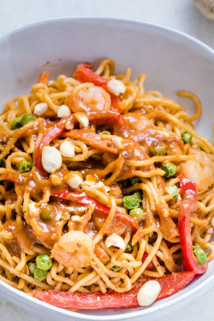 thai peanut sauce noodles with shrimp