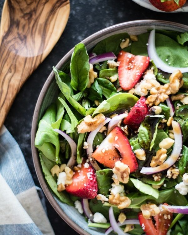 Strawberry Basil Salad - refreshing and perfect for Summer! krollskorner.com