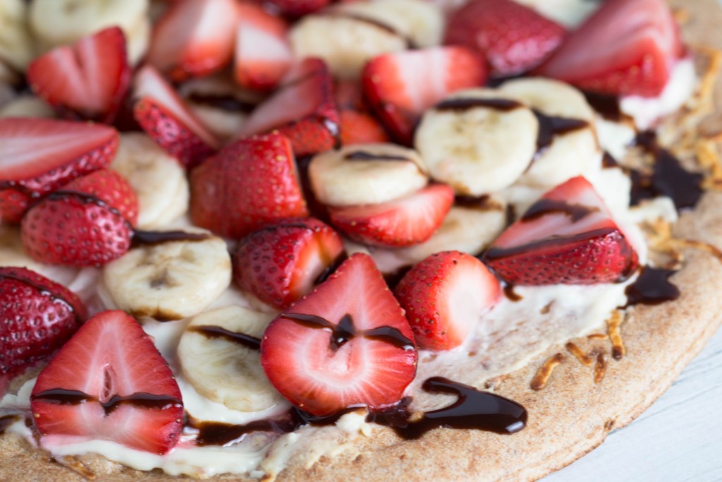 Grilled Fruit - 4 Ways! Strawberry Banana Dessert Pizza