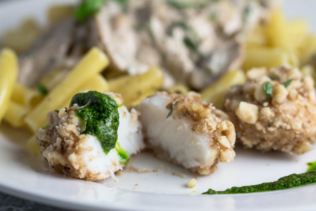 Walnut Crusted Scallops with Basil Oil plus a bonus Walnut Sauce recipe! | Krollskorner.com #Sponsored