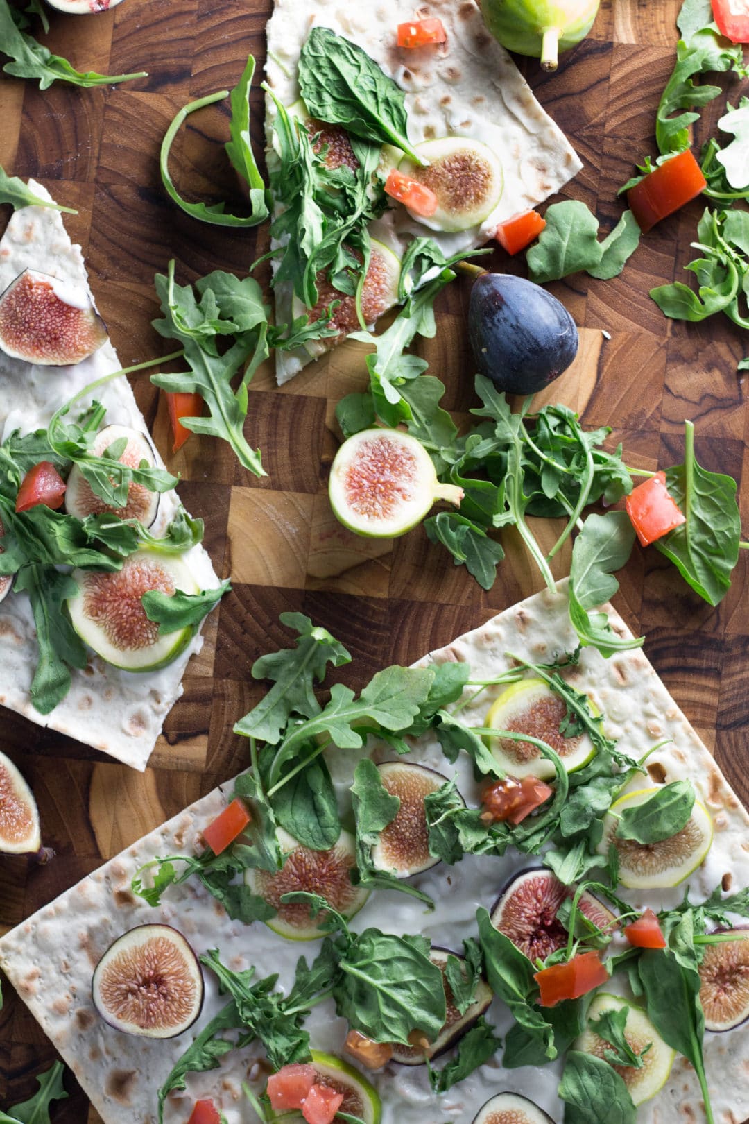 20-Minute Figgy Flatbread! Ditch the high fat pizza's and swap it out with this antioxidant rich flatbread! |Krollskorner.com