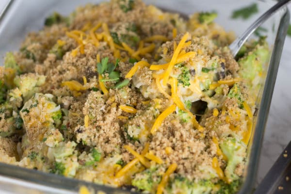 Need an easy and healthy weeknight dinner? These cheesy broccoli rice cups will do the trick! Going low carb? Ditch the biscuit & eat as a casserole! Krollskorner.com