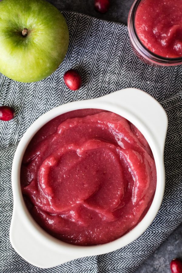 Easy Homemade Cranberry Applesauce - krollskorner.com