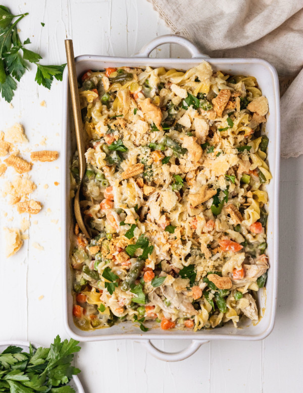 pasta with veggies and chicken in a casserole dish