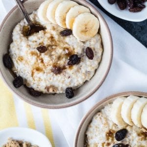 Instant Pot Steel Cut Oats make mornings MUCH easier or prep the night before, and heat up in the AM! krollskorner.com