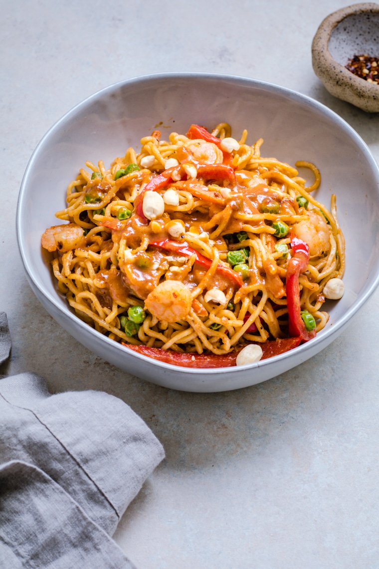 Thai Peanut Sauce Noodles with Shrimp-image