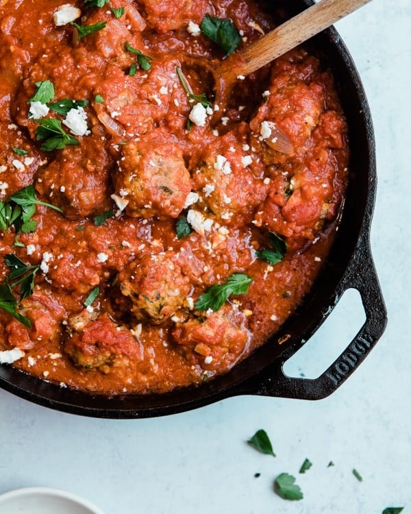 meatballs in a lodge cast iron skillet