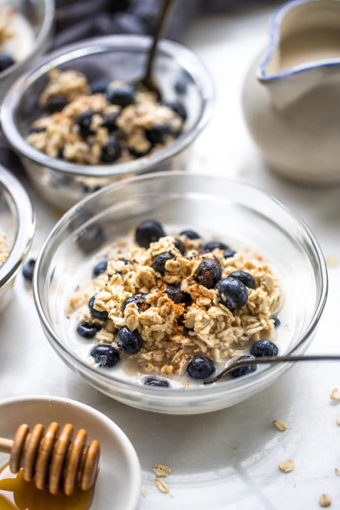 Overnight Blueberry Oats (Vegan, Dairy-Free) - Kroll's Korner