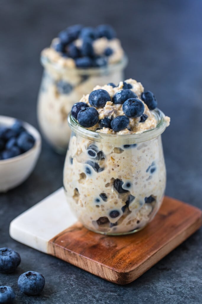 Overnight Blueberry Oats (Vegan, Dairy-Free) - Kroll's Korner