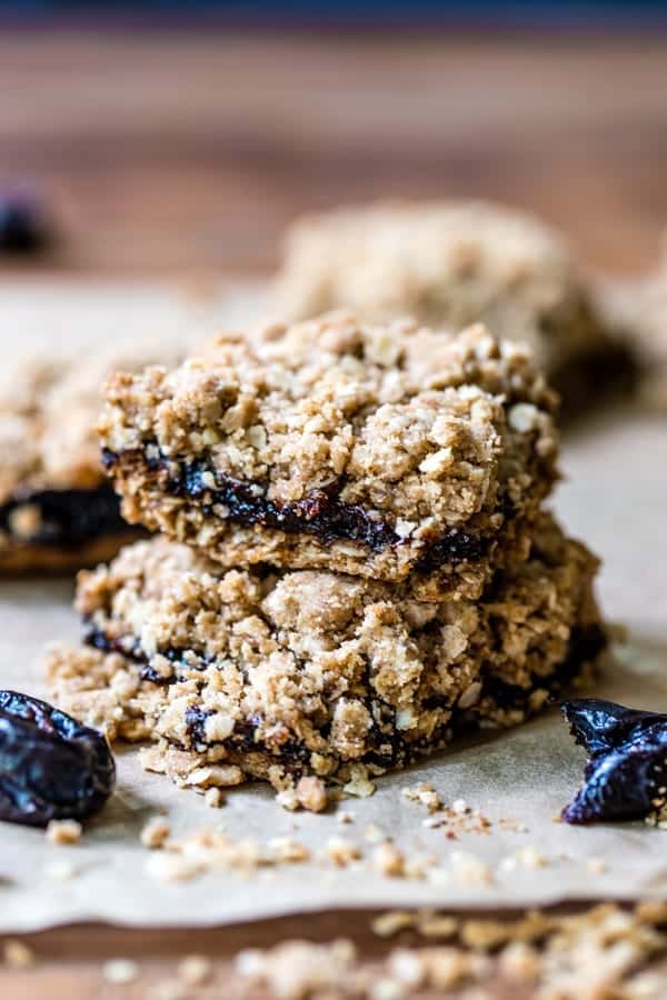 easy oatmeal prune squares on parchment paper