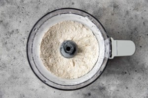 kitchenaid with flour mixture