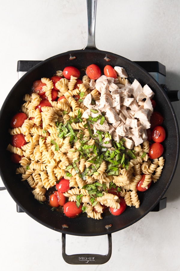 Caprese Pasta in a frying pan 