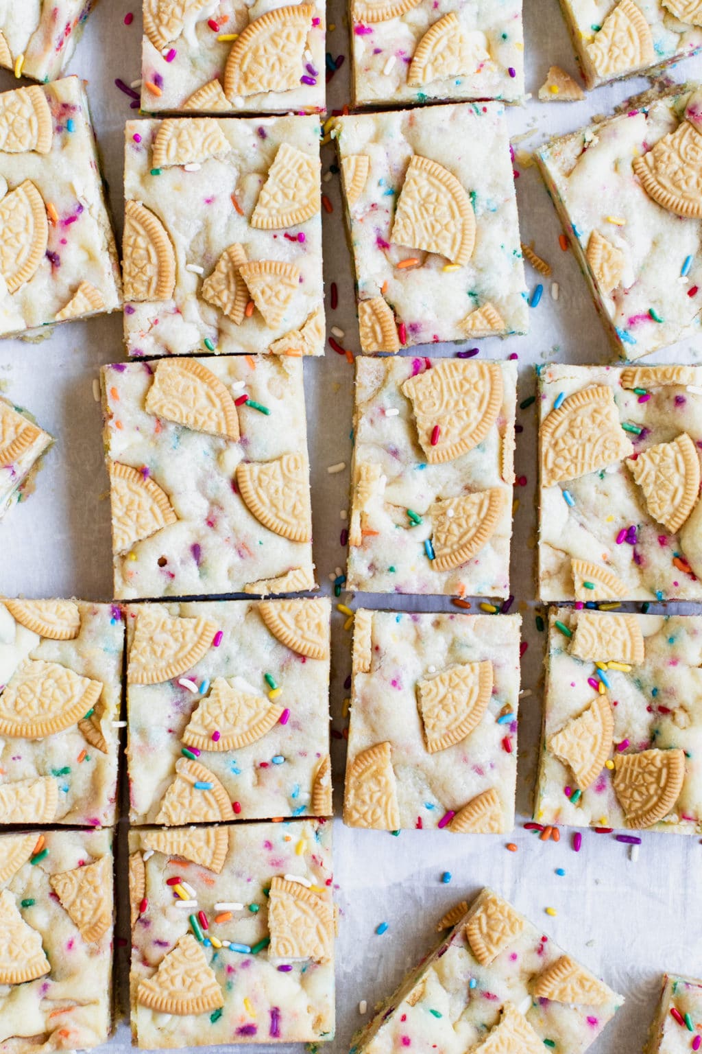 Funfetti Cookie Bars • Kroll's Korner