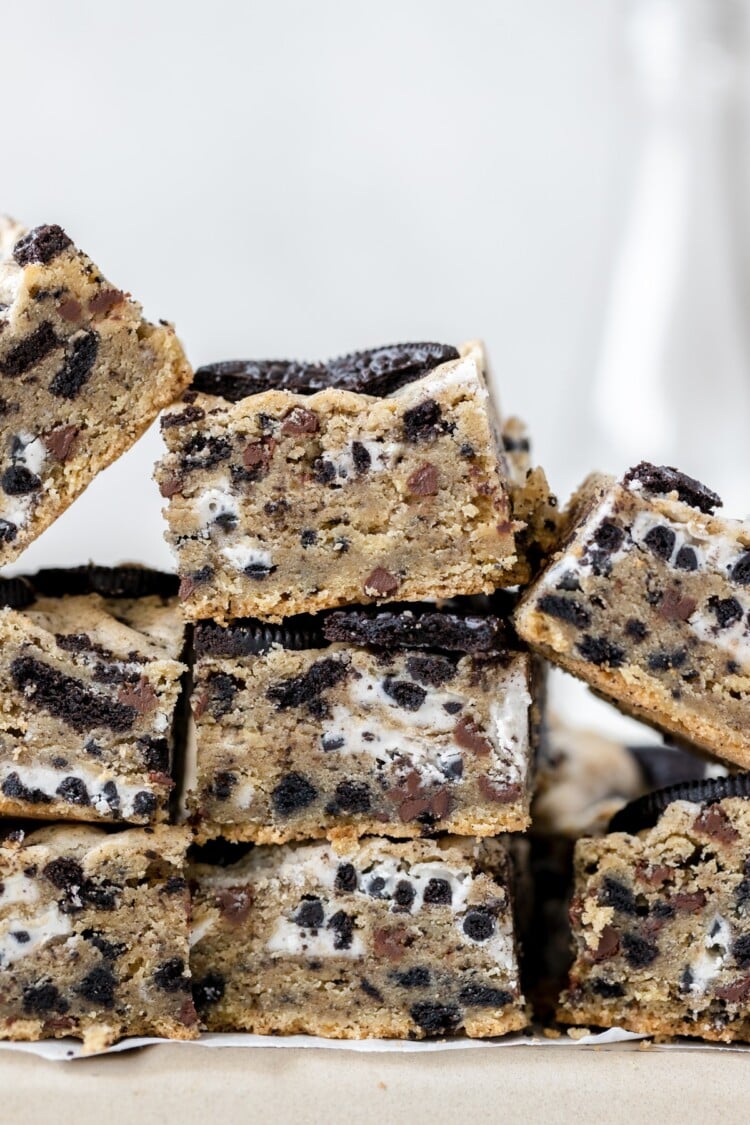Cookies and Cream Bars • Kroll's Korner