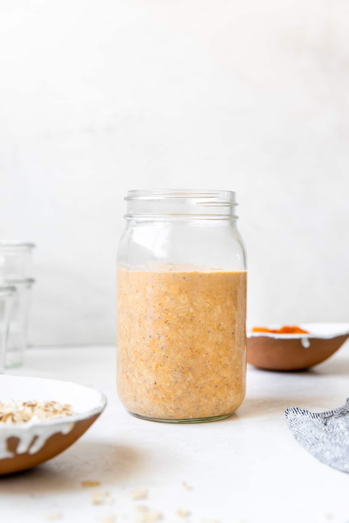 overnight oatmeal made with pumpkin in a mason jar 