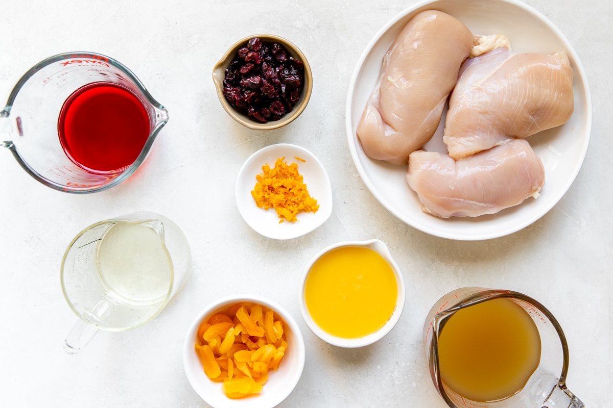 ingredients to make chicken in small bowls