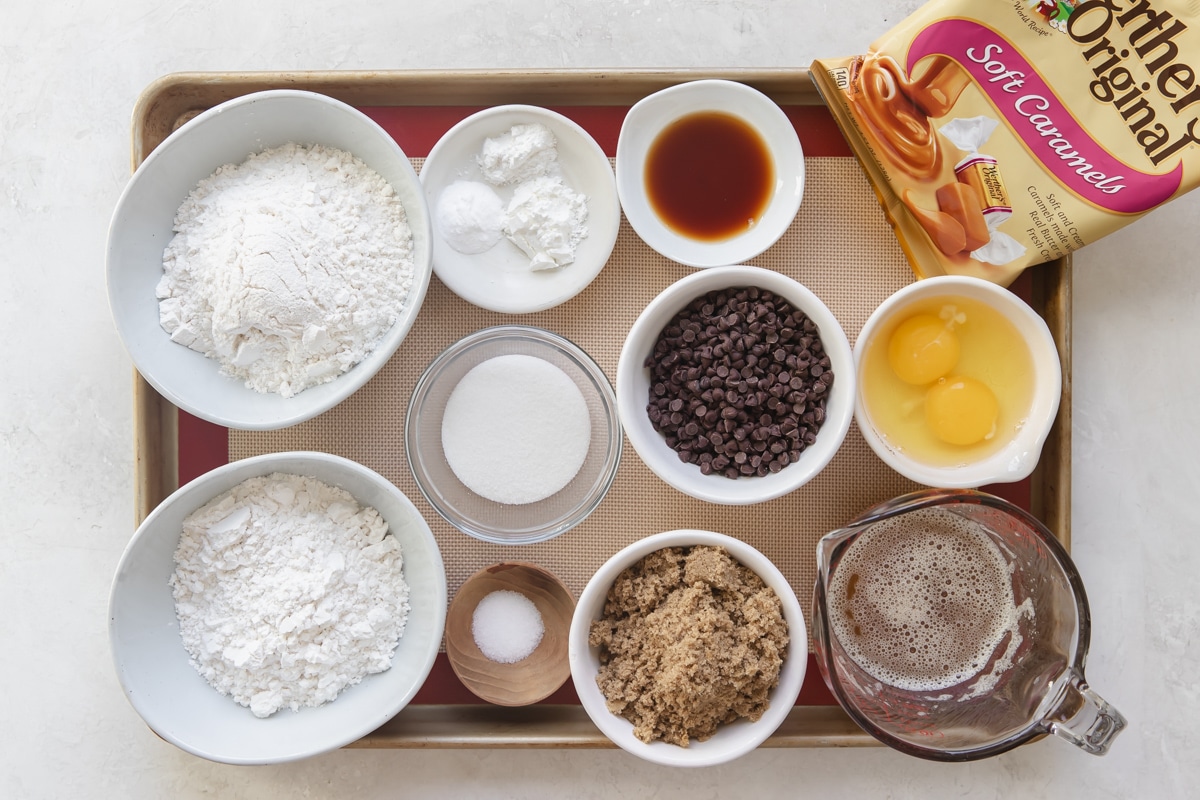ingredients to make cooking on a baking sheet