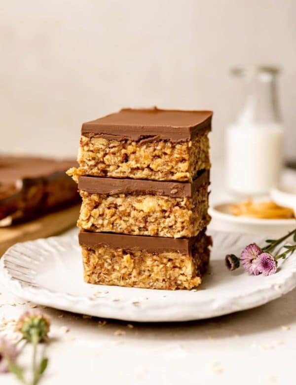 cropped-breakfastbars_18-0226.jpg