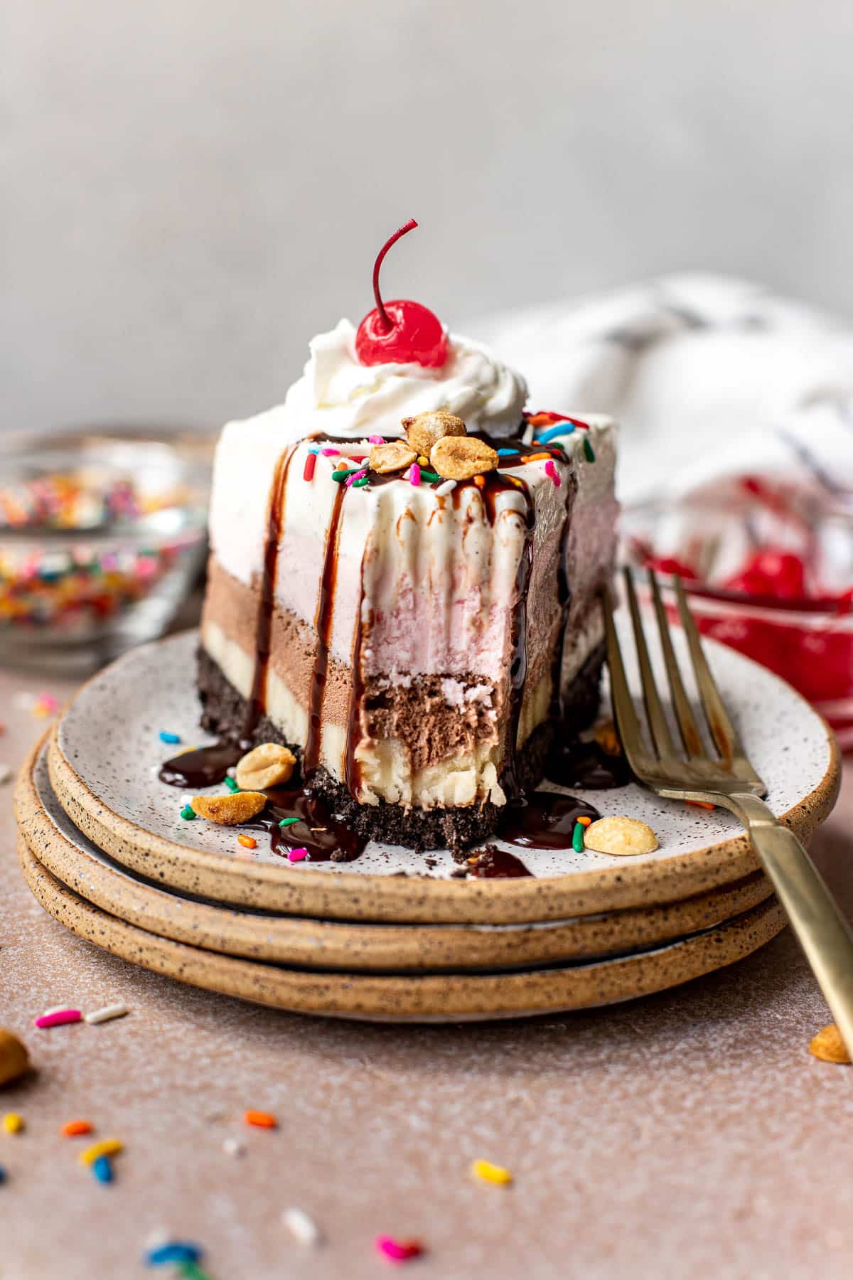 Banana Split Ice Cream Cake Recipe