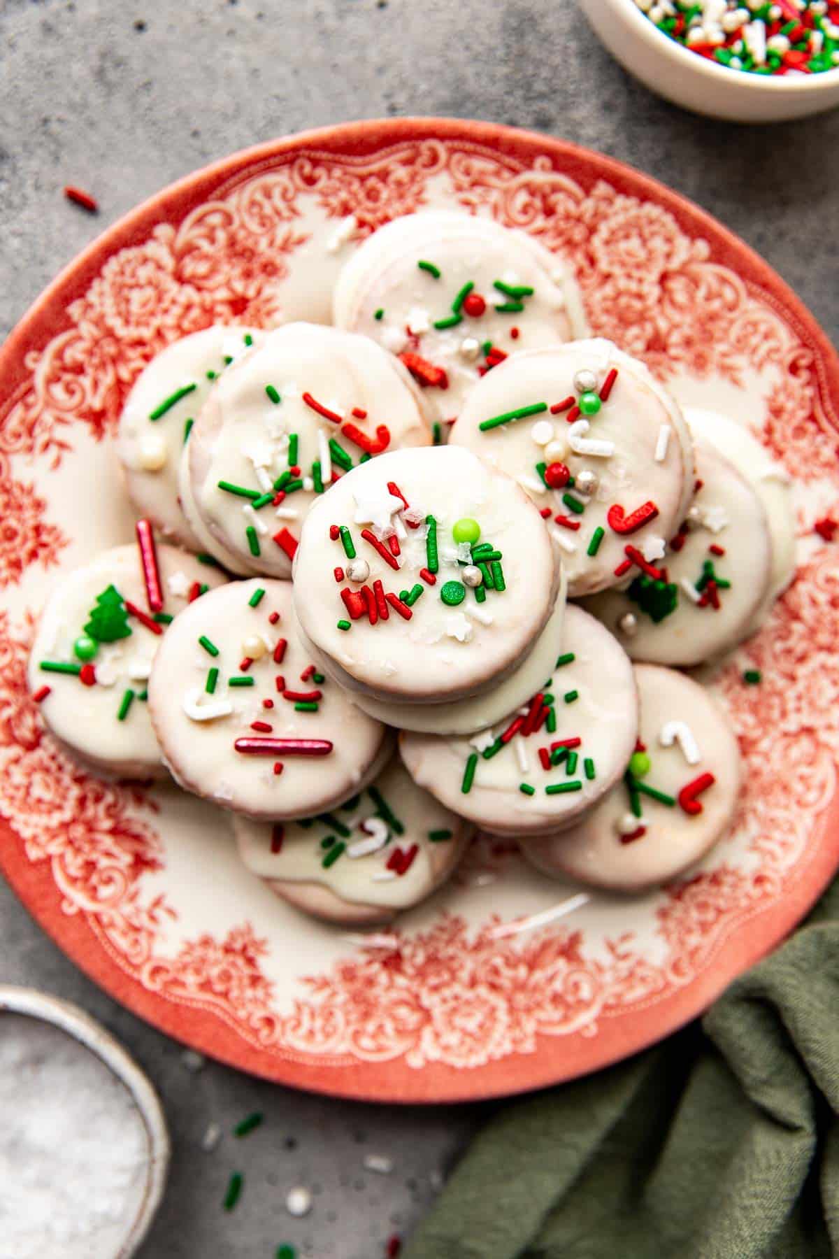 ritz cracker christmas cookies on a red holiday plate. 