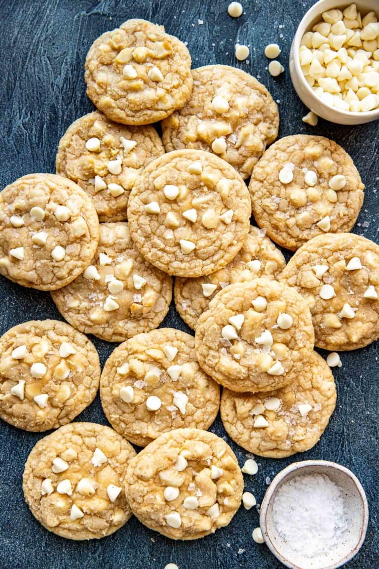 White Chocolate Macadamia Nut Cookies • Kroll&amp;#39;s Korner