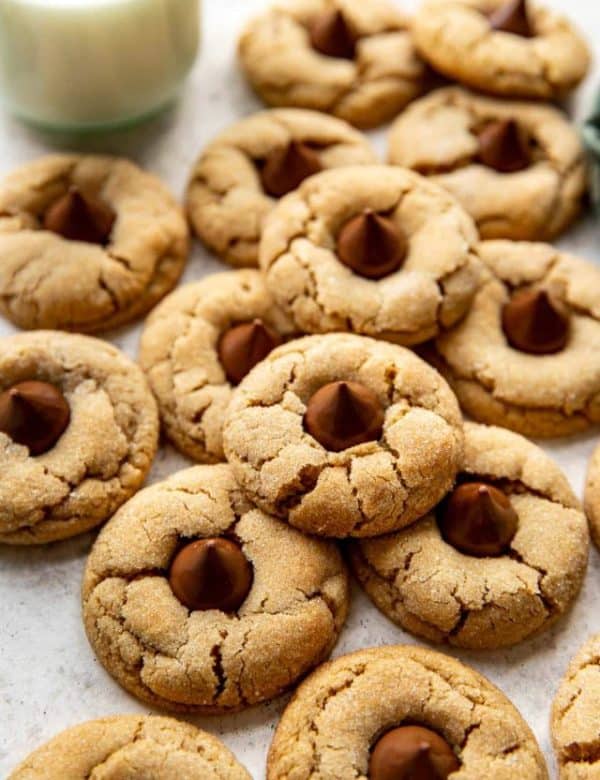 multiple almond butter blossom cookies with candy kisses 