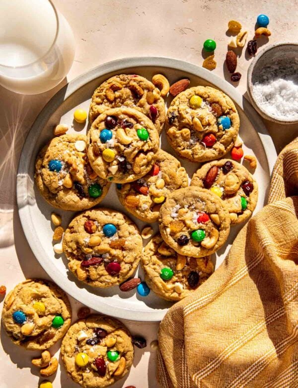 trail mix cookies on a white plate.