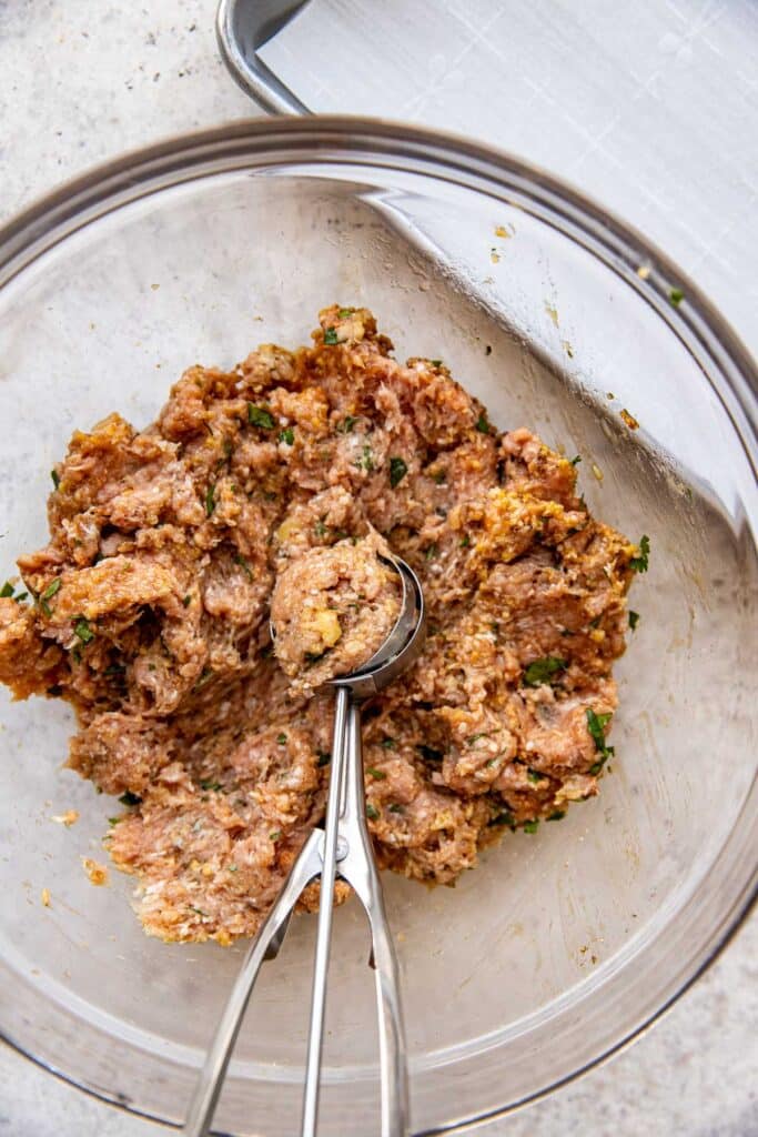 30 Minute Sriracha Ground Turkey Meatballs • Kroll's Korner