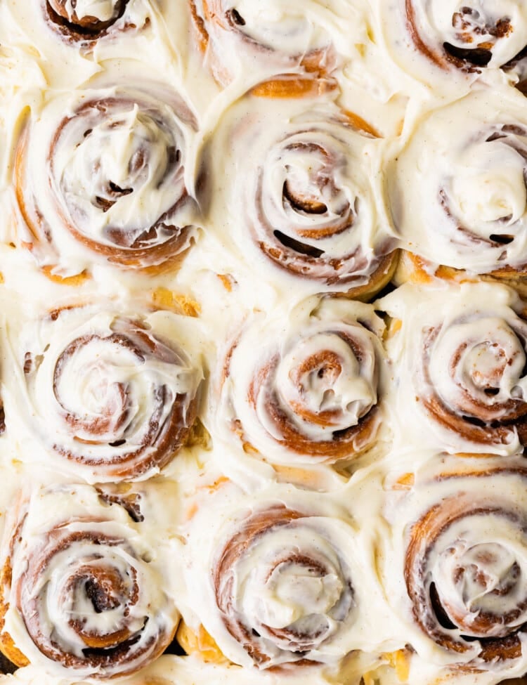 sheetpancinnamonrolls_64 (1 of 1)