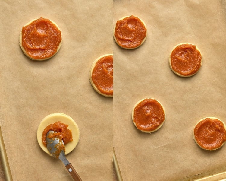 circle cookies with pumpkin filling spread on top