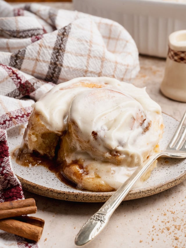 Small Batch Cinnamon Rolls