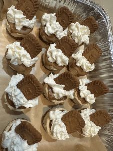 Mini-Biscoff-Cheesecakes