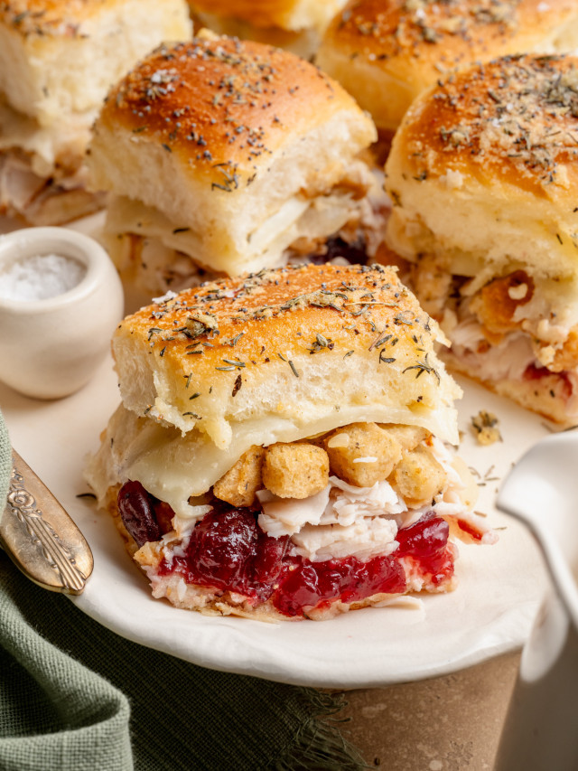 Thanksgiving Leftover Sliders